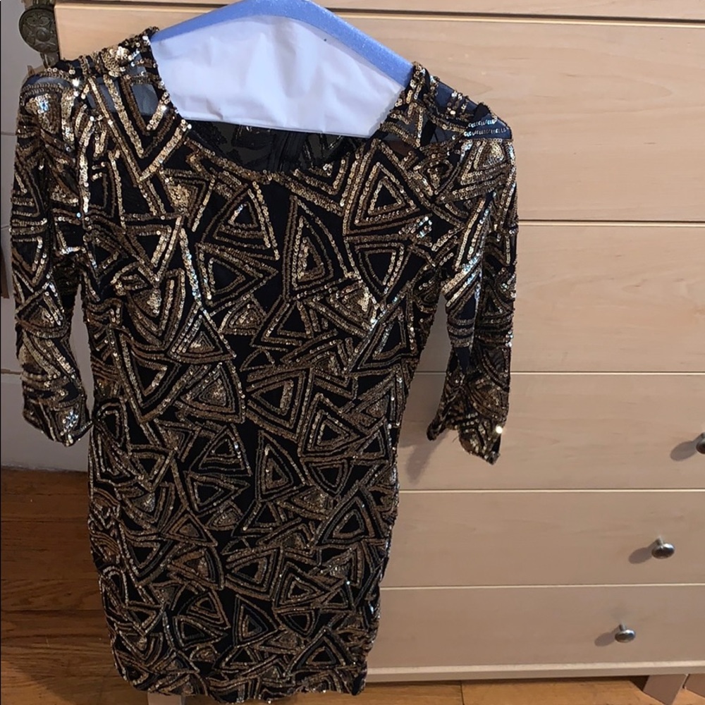 AKIRA sequined dress!